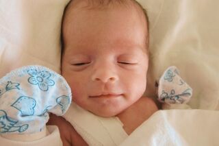 Premature Baby Scratch Mittens - Small Babies